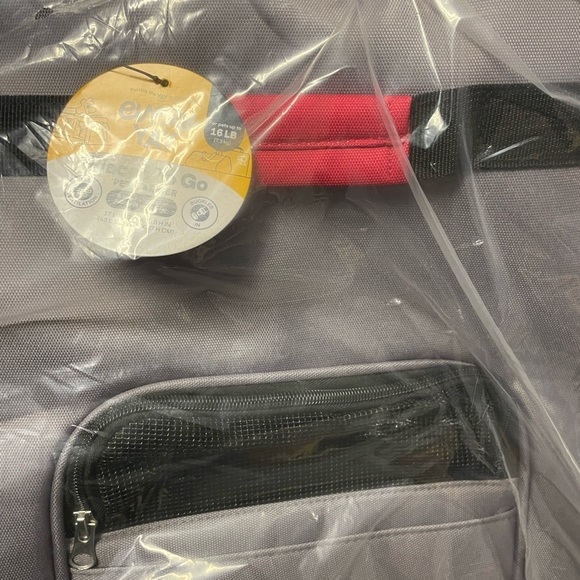 Travel Pet Carrier Red/Grey - Picture 2 of 4